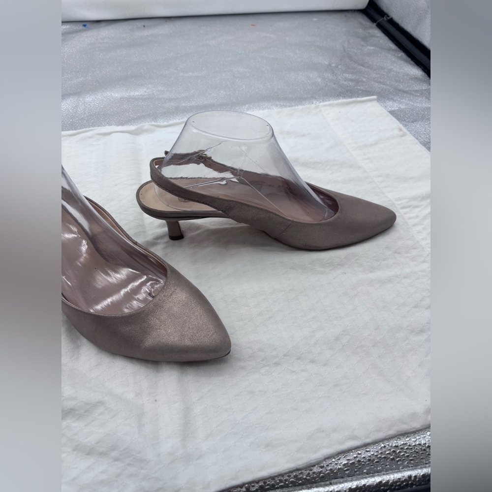 Paul Green Asia Tan Metallic Slingback Leather Kitten Heels Size 6.5 - Picture 3 of 5